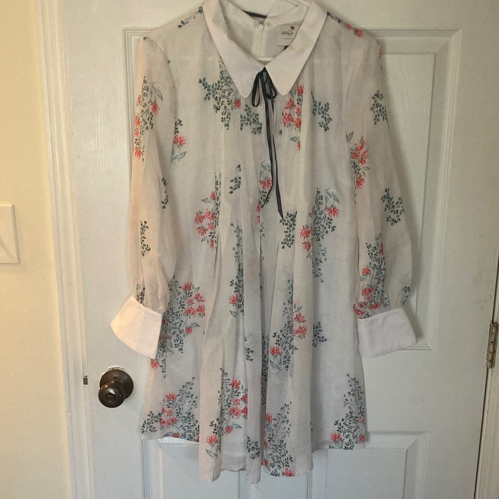 HD in Paris Elegant Sheer Floral Dress